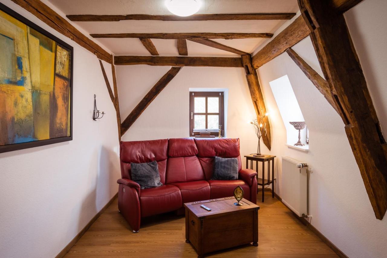 Rissbacher Hof Mansarde Anno 1737 Traben-Trarbach Bagian luar foto