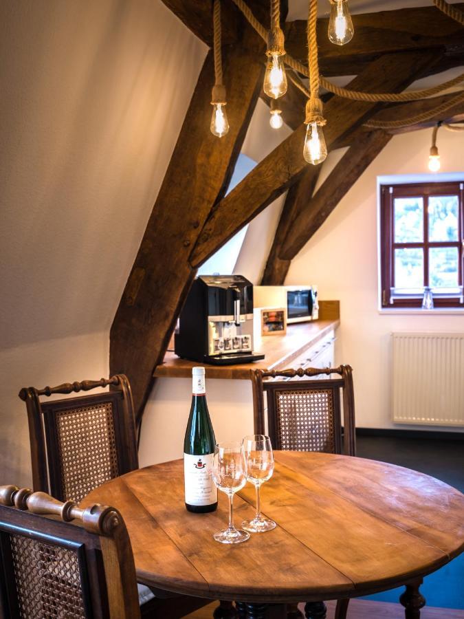 Rissbacher Hof Mansarde Anno 1737 Traben-Trarbach Bagian luar foto